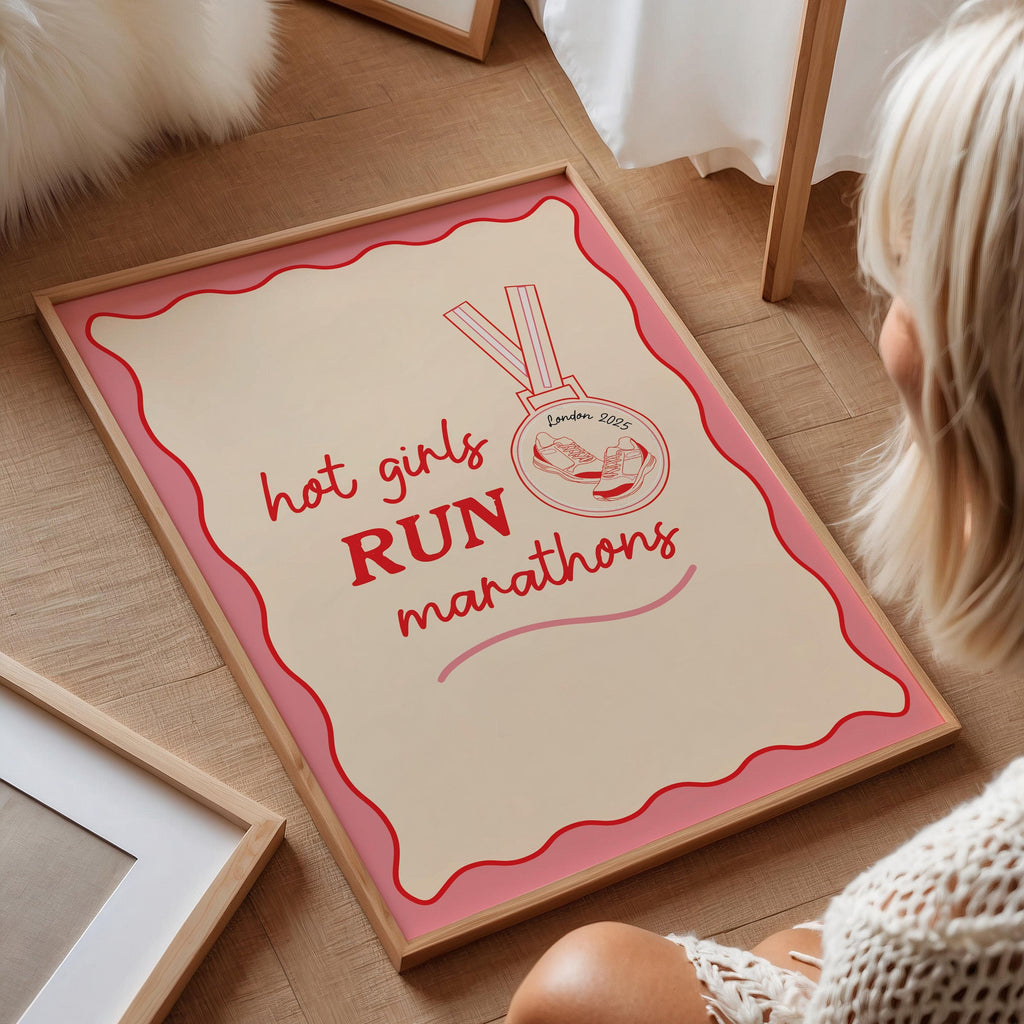 London Marathon 2025 Print: Hot Girls Run, Marathon Gift